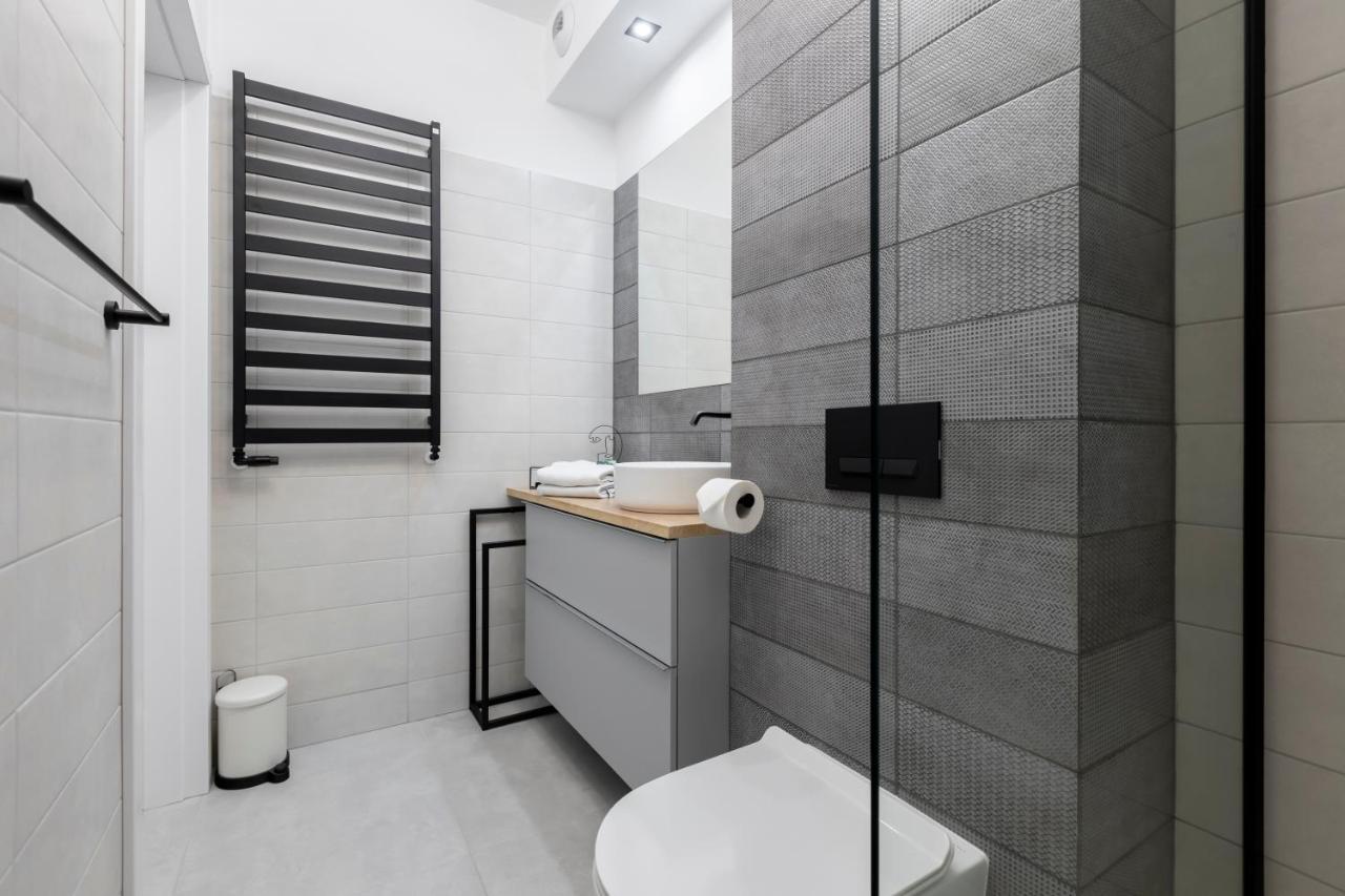 Homewell Apartments Wilson Park II พอซนาน ภายนอก รูปภาพ